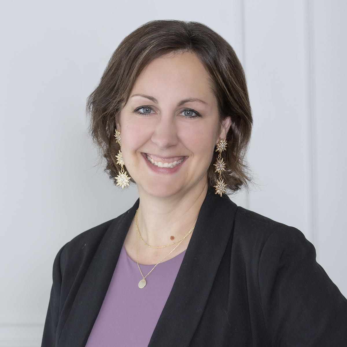 IMG_7330-square-file-LinkedIn-crop_Amy Labo